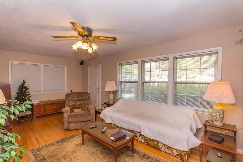 312 Walnut St, Cary, NC 27511