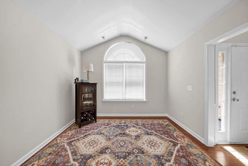 312 Winward Pointe Dr, Durham, NC 27703