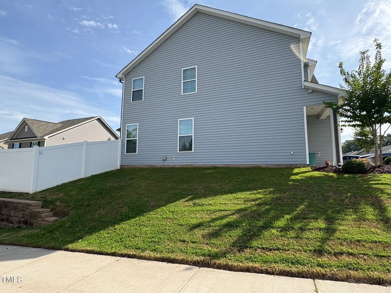 312 Wrenwood Dr, Clayton, NC 27527