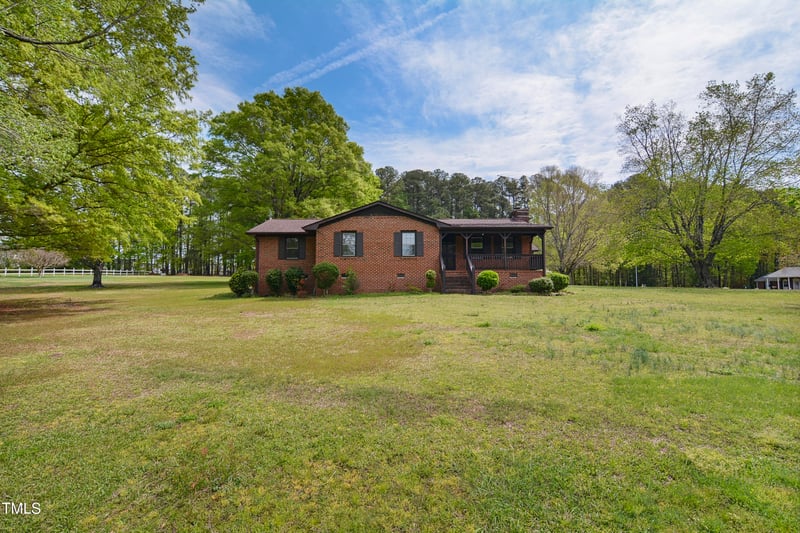 3121 Blue Hill Ln, Durham, NC 27703