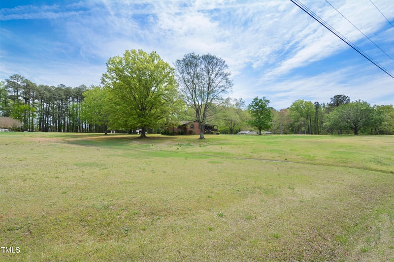 3121 Blue Hill Ln, Durham, NC 27703