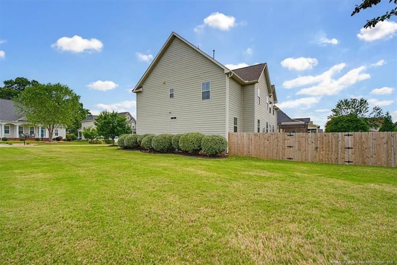 3121 Eaglecrest Ln, Fayetteville, NC 28306
