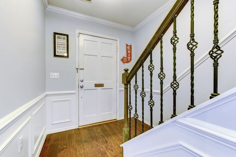 3121 Morningside Dr, Raleigh, NC 27607