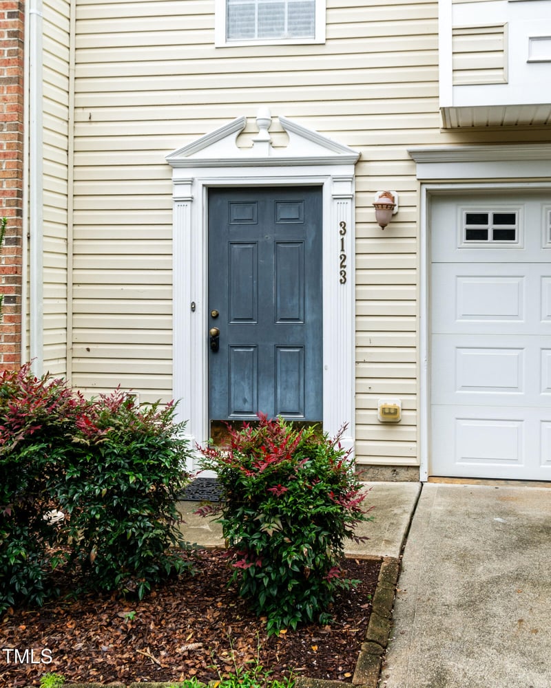 3123 Winding Waters Way, Raleigh, NC 27614