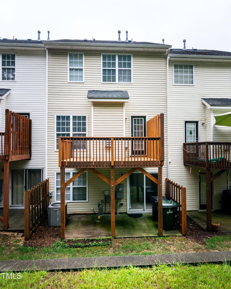 3123 Winding Waters Way, Raleigh, NC 27614