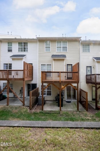 3123 Winding Waters Way, Raleigh, NC 27614