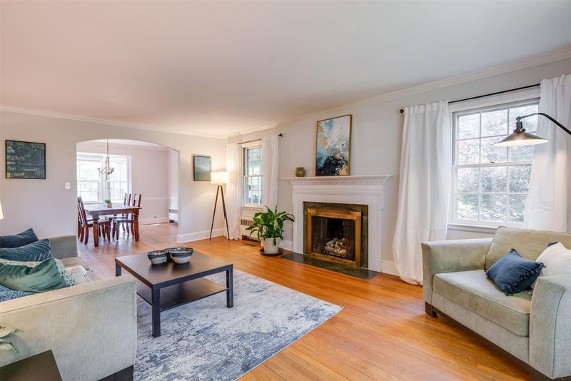 3124 Hope Valley Rd, Durham, NC 27707