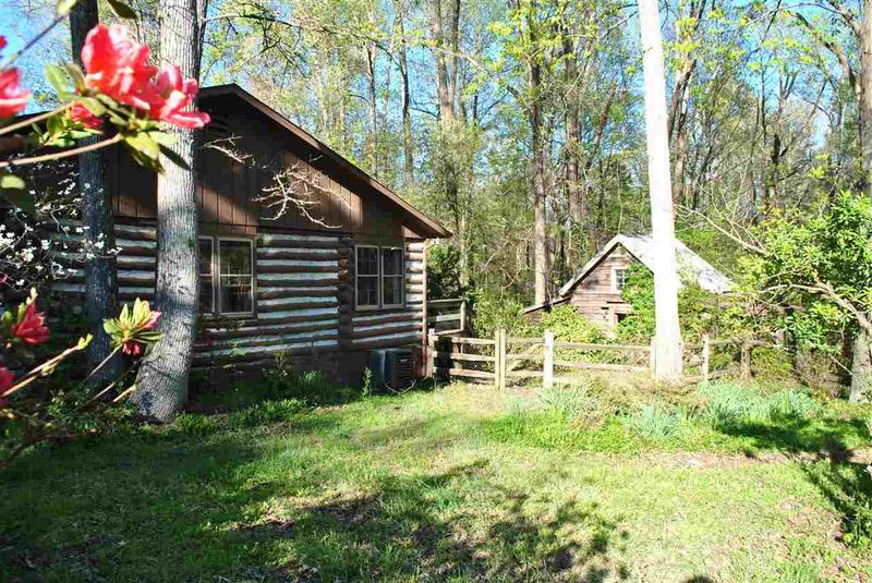 3125 Jones Ferry Rd, Chapel Hill, NC 27516