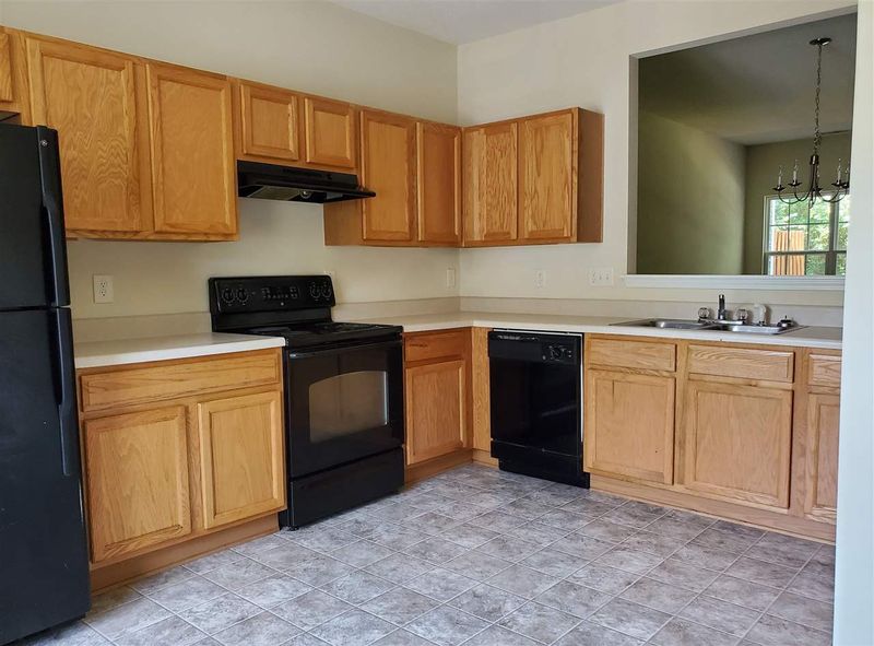 3125 Manhasset Ln, Raleigh, NC 27604