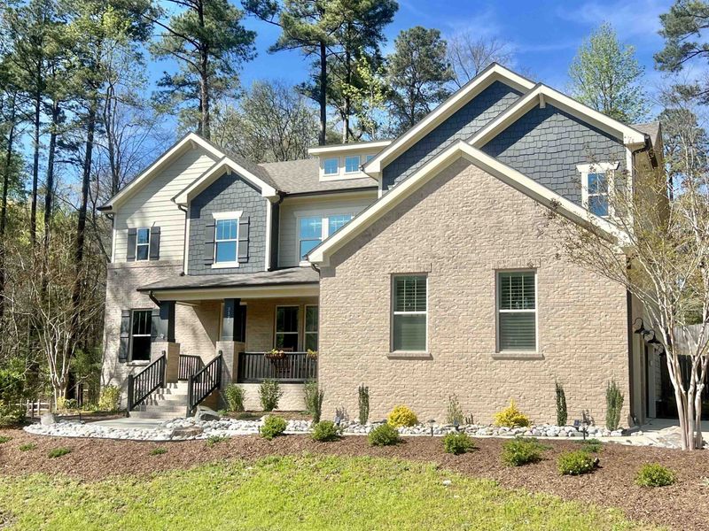 3125 Umstead View Dr, Raleigh, NC 27607