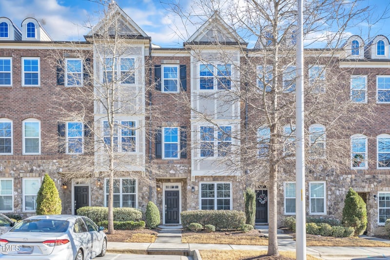 3126 Rushworth Dr, Raleigh, NC 27609