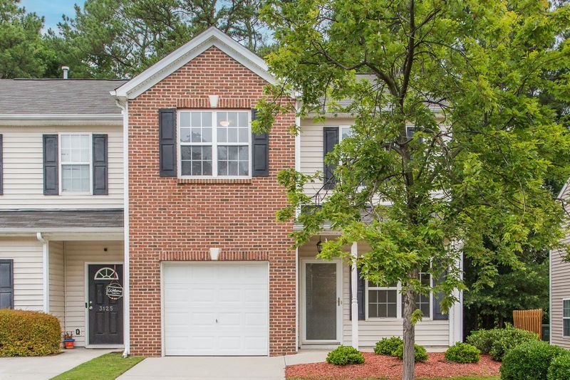 3127 Manhasset Ln, Raleigh, NC 27604