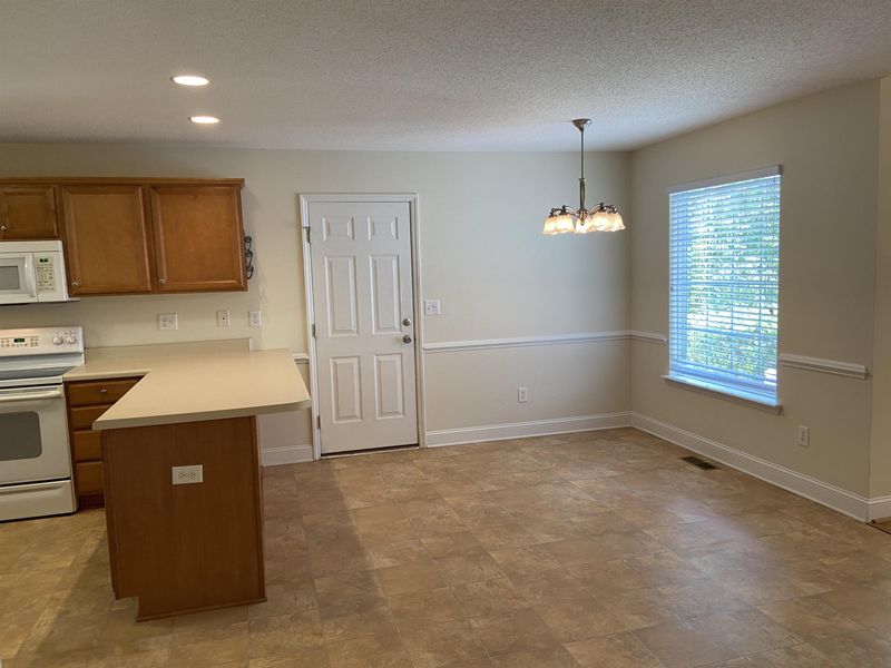 3128 Dixon Rd, Durham, NC 27707