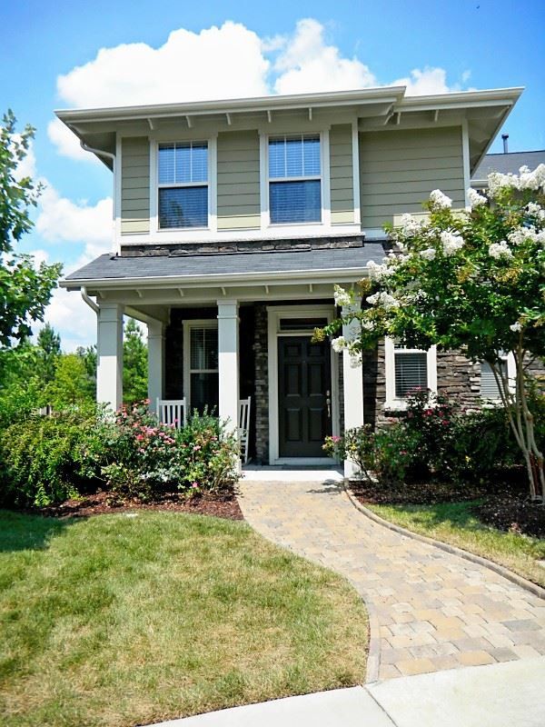 3128 Rapid Falls Rd, Cary, NC 27519