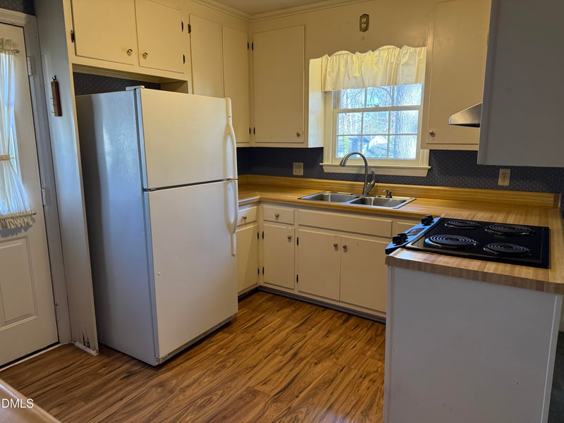 3128 Ward Rd, Raleigh, NC 27604