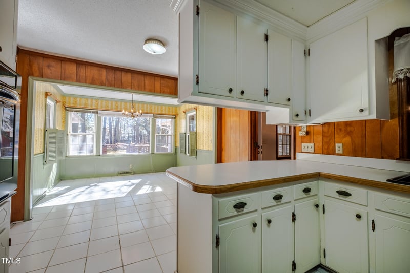 3129 Barwell Rd, Raleigh, NC 27610