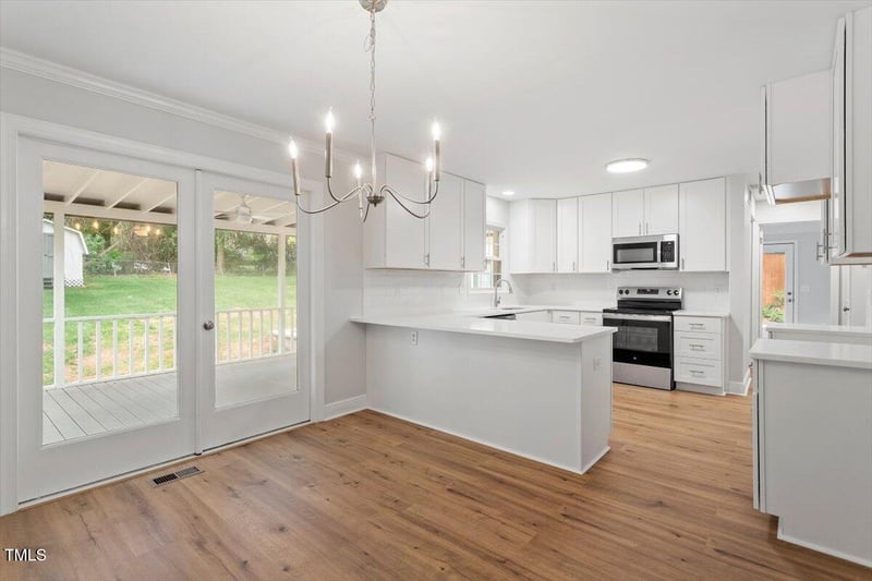 3129 Merrianne Dr, Raleigh, NC 27607