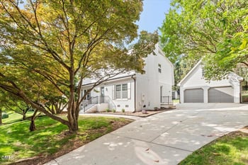 3129 Merrianne Dr, Raleigh, NC 27607