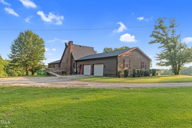 3129 Tarheel Clubhouse Rd, Raleigh, NC 27604