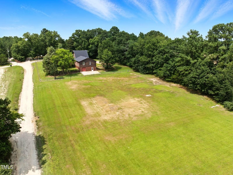 3129 Tarheel Clubhouse Rd, Raleigh, NC 27604