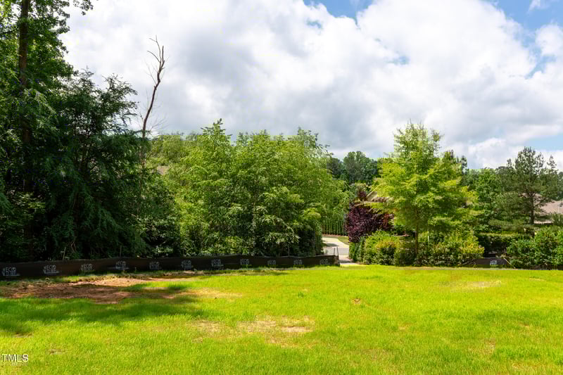 3129 Umstead View Dr, Raleigh, NC 27607