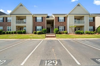 3129 Wisteria Ln, Fayetteville, NC 28314