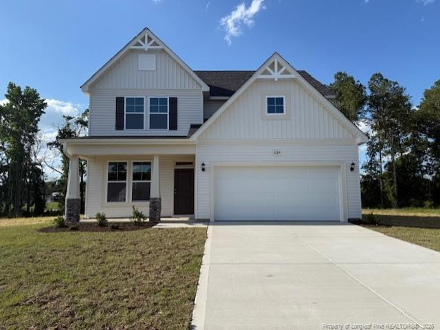 3129 Wolfpack Ln, Fayetteville, NC 28312