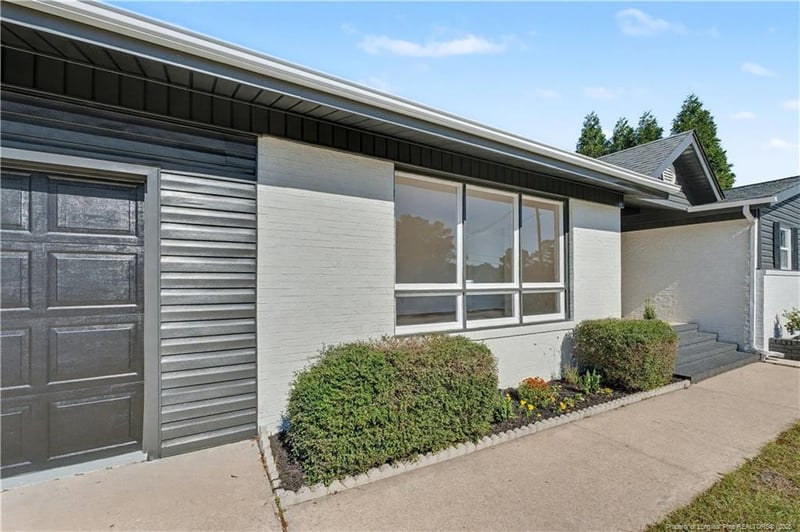 313 Andover Rd, Fayetteville, NC 28311