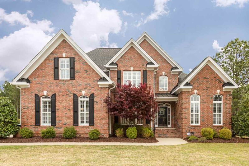 313 Balmoral St, Clayton, NC 27520