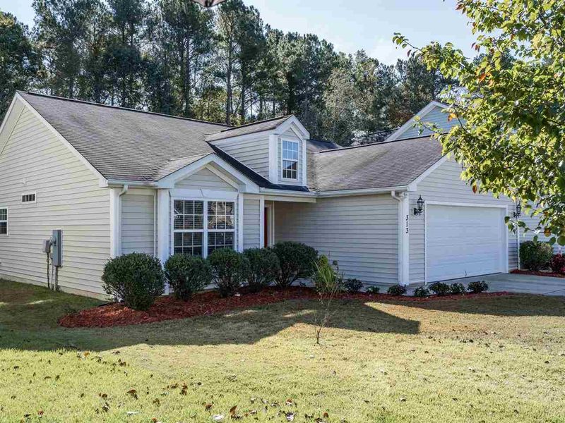 313 Braxman Ln, Holly Springs, NC 27540