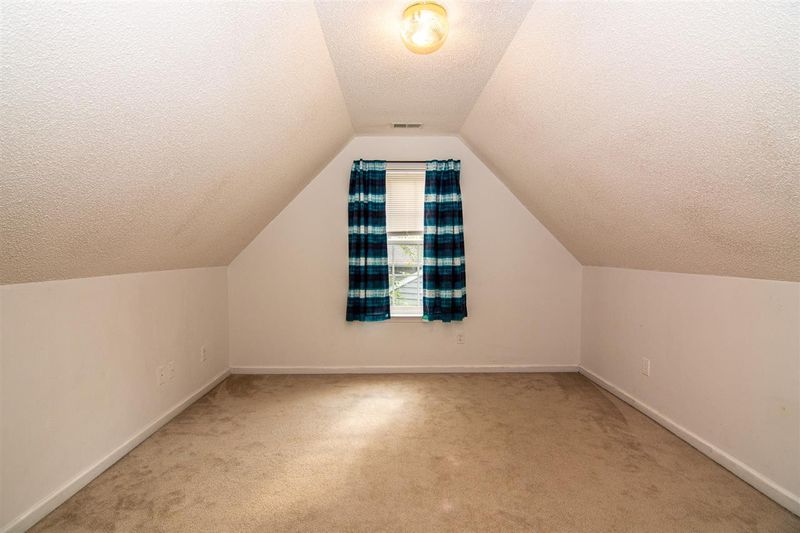 313 Cabana Dr, Apex, NC 27539