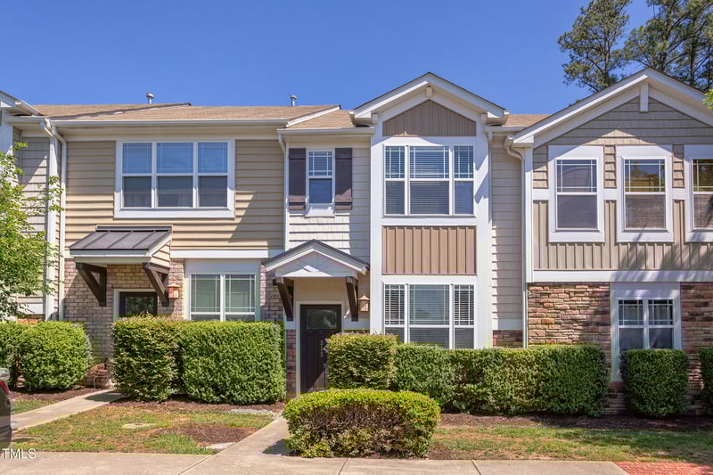 313 Carthage Ct, Durham, NC 27703