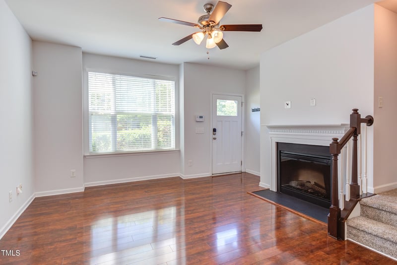 313 Carthage Ct, Durham, NC 27703