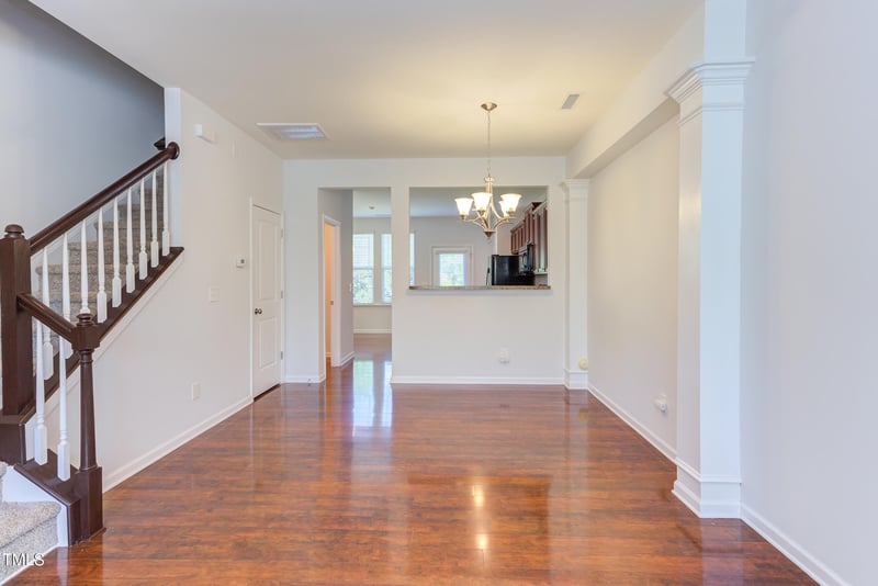 313 Carthage Ct, Durham, NC 27703