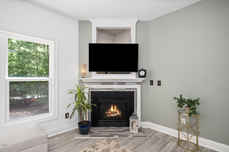 313 Chapel Valley Ln, Apex, NC 27502