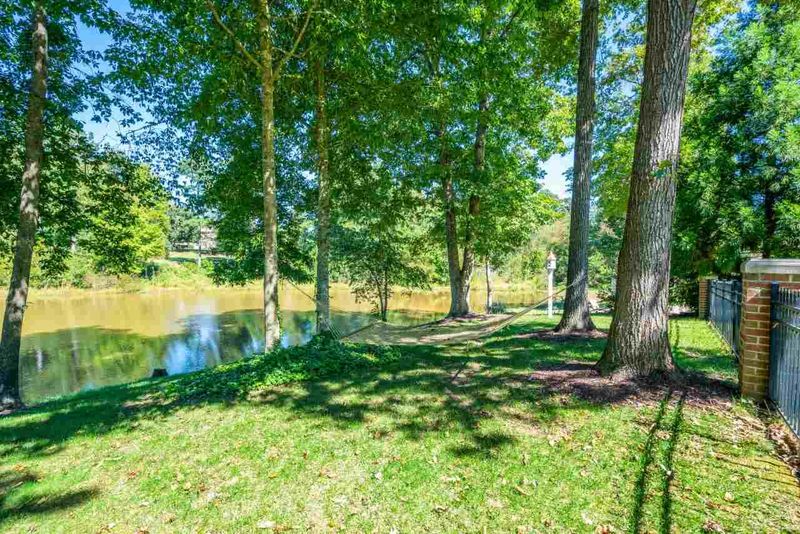 313 Charleston Dr, Clayton, NC 27527