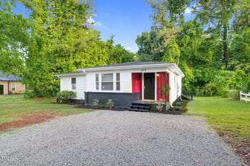 313 Church St, Angier, NC 27501