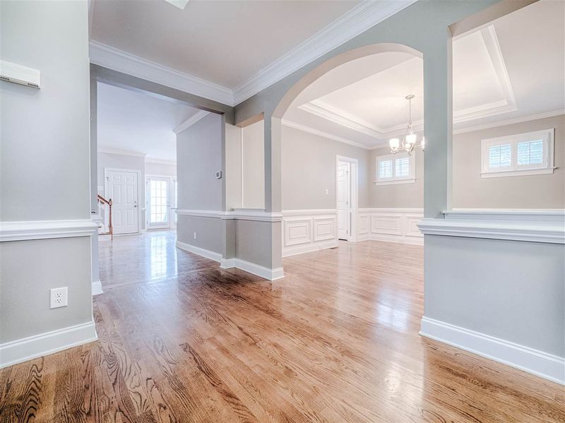 313 Commons Walk Cir, Cary, NC 27519