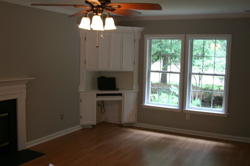 313 Dickens Rd, Fuquay Varina, NC 27526