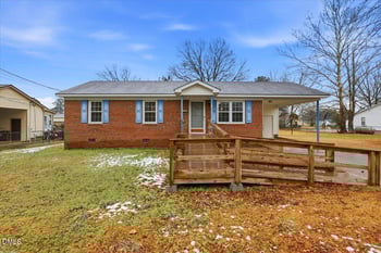 313 Ethel St, Selma, NC 27576