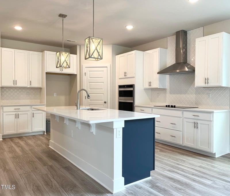 313 Fast Pitch Ln, Four Oaks, NC 27524