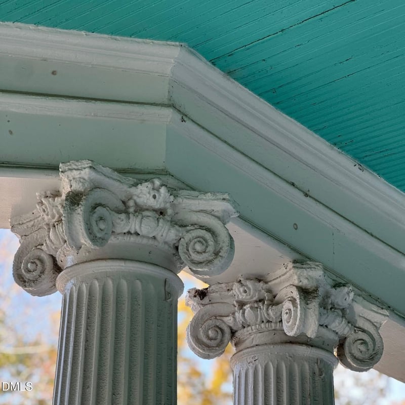 313 Fuquay Ave, Fuquay Varina, NC 27526