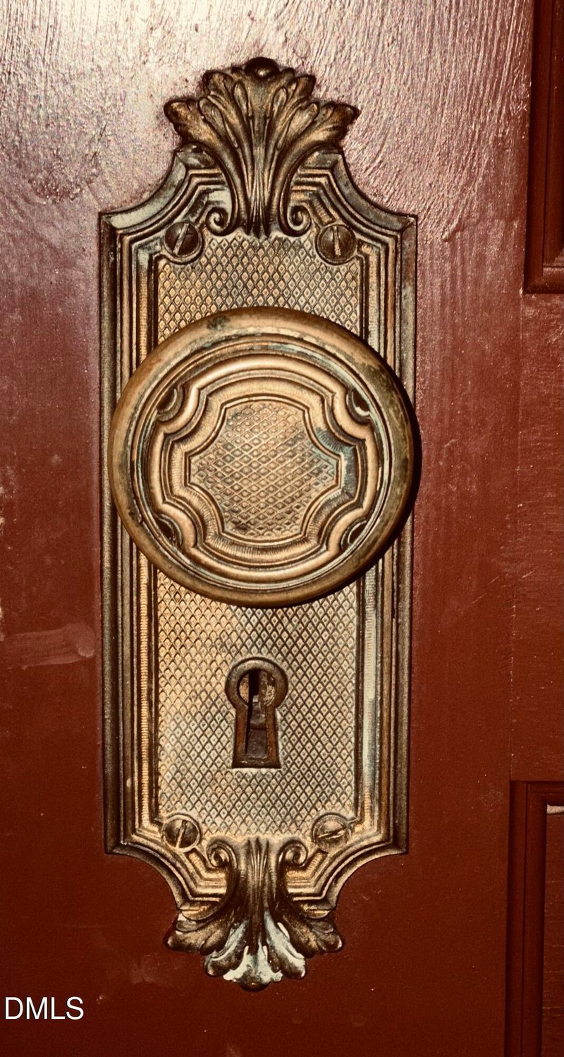 313 Fuquay Ave, Fuquay Varina, NC 27526