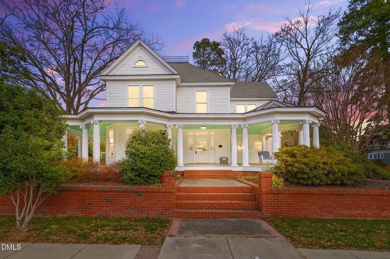 313 Fuquay Ave, Fuquay Varina, NC 27526