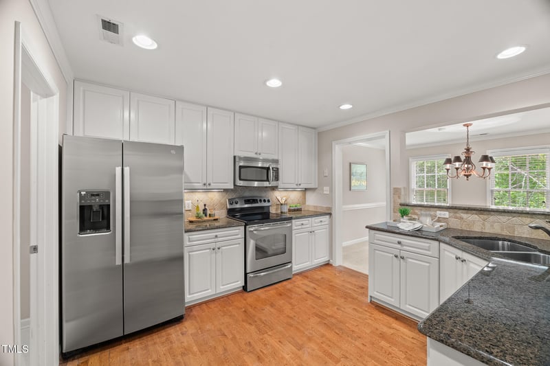 313 Glen Echo Ln, Cary, NC 27518