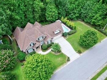 313 Harrison Pl Ln, Fuquay Varina, NC 27526