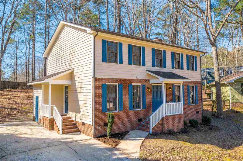 313 Hemlock St, Cary, NC 27513