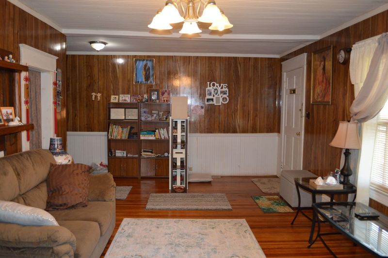 313 High St, Roxboro, NC 27573
