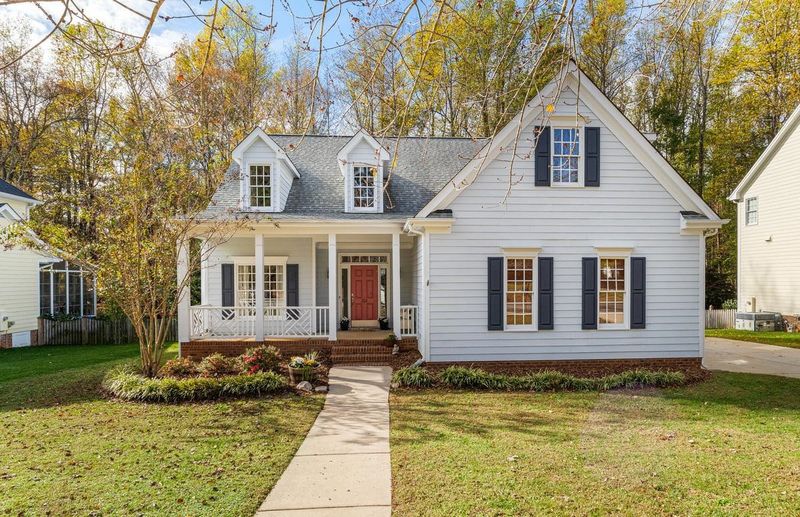 313 Hillspring Ln, Holly Springs, NC 27540