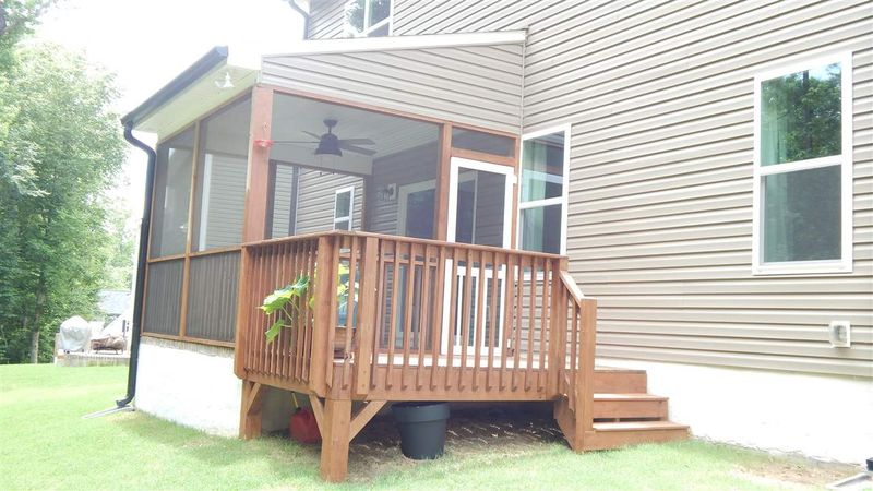 313 Lanier Pl, Clayton, NC 27527